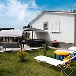 Fortuna Visnjan Holiday home *