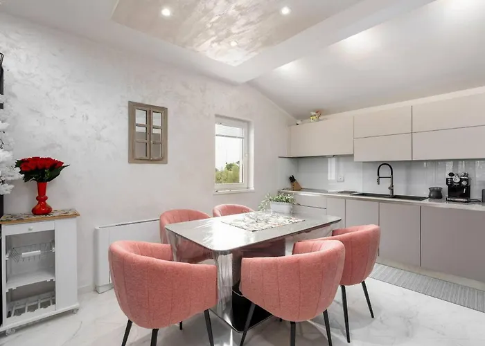 Fortuna Visnjan Semesterbostad *